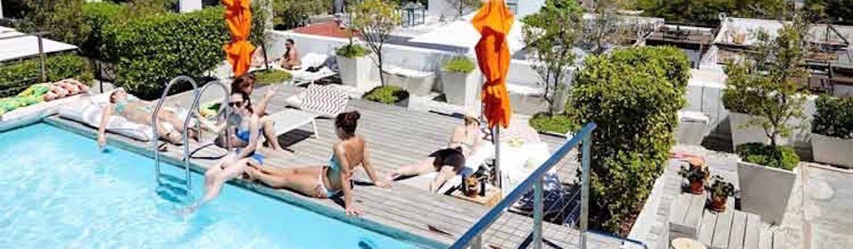 Batstone pool rooftop bar luxurious villa rental la Baia Camps Bay