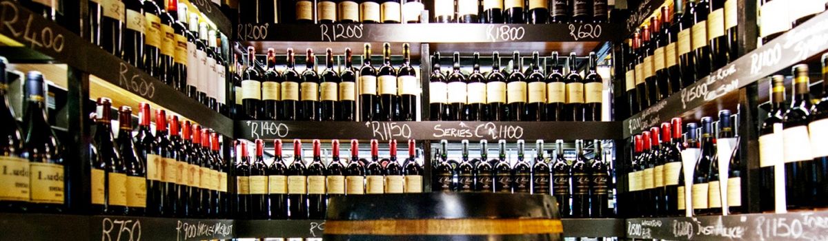 Shop for wine and drink in la Baia Camps Bay